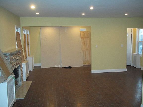 2nd image of 11311 200th St