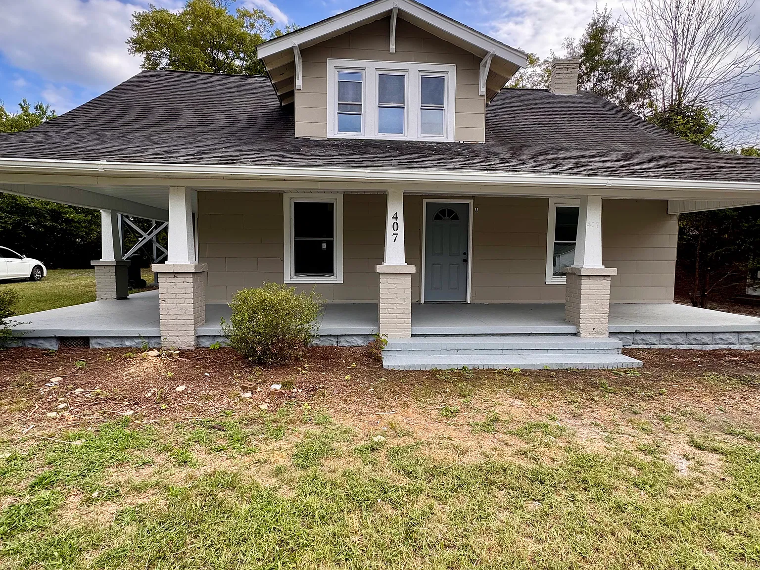 2 bed, 900 sqft, $1,200 — Photo 1