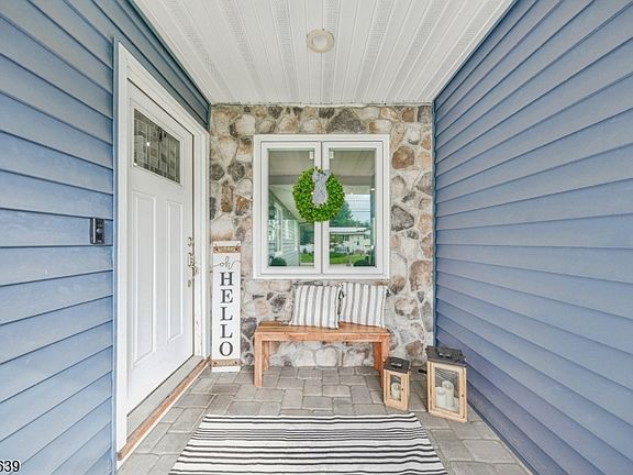 2nd image of 41 Carlos Dr