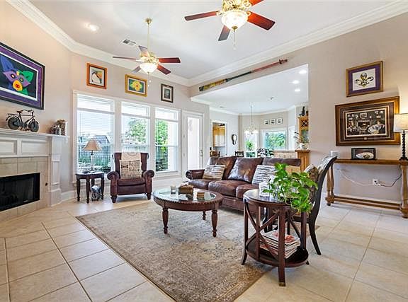 5th image of 113 Laura Ln