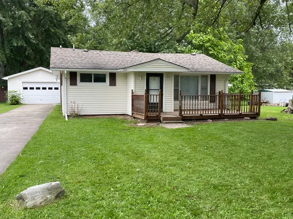 2616 Alger Rd, Port Huron, MI 48060