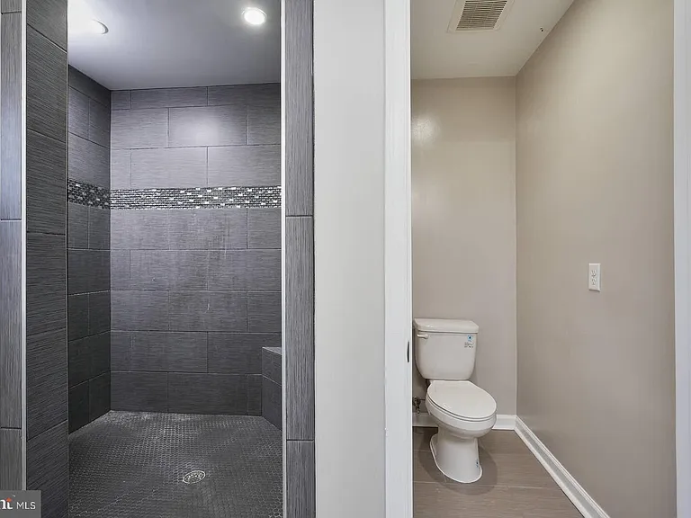 412 Woodcrest Dr SE #412B — Photo 26