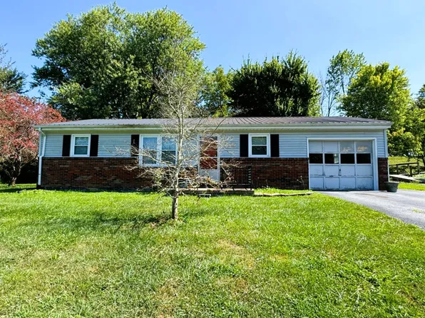 316 Happy Hills Dr, Campbellsville, KY 42718