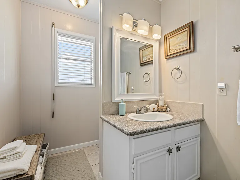 13735 Pirates Beach Blvd — Photo 20