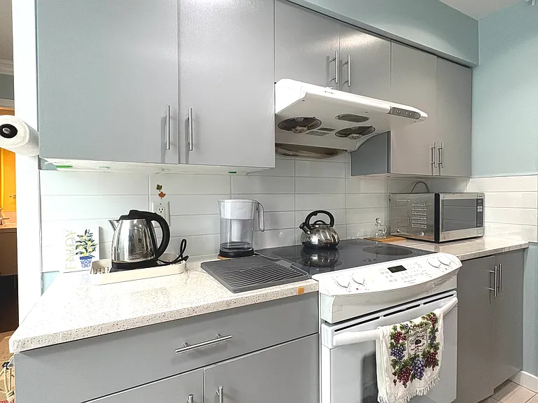 7140 Barnet Rd #201 — Photo 7