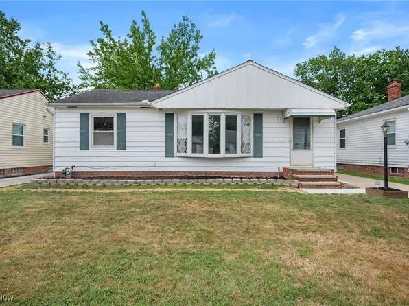 30240 Truman Ave, Wickliffe, OH 44092