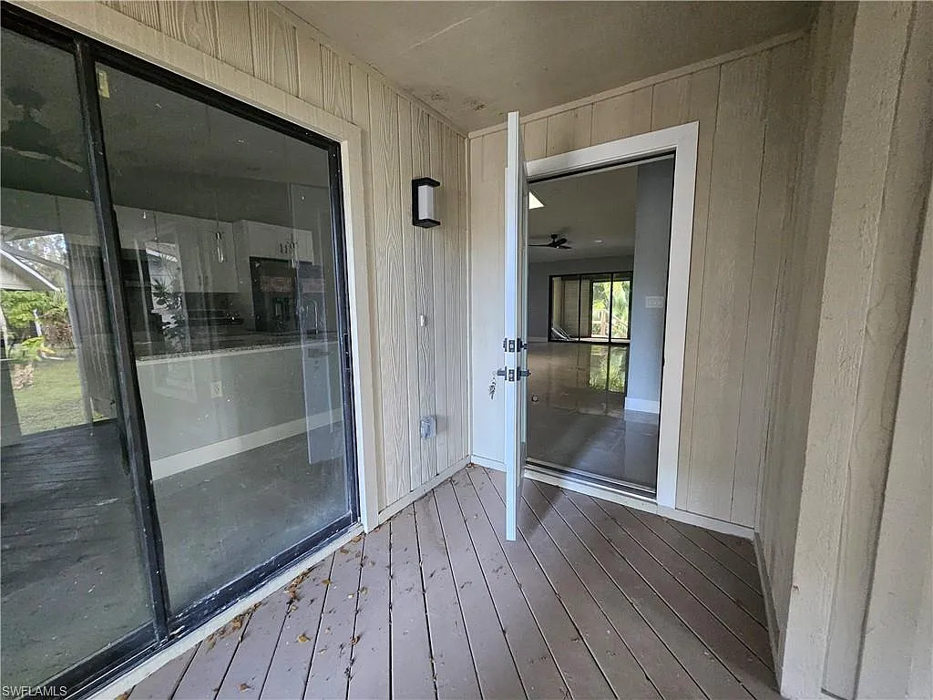 2 bed, 2.0 bath, 1222 sqft, $1,950 — Photo 3