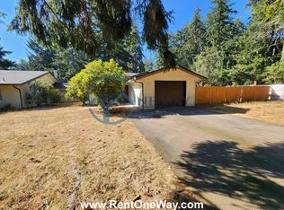 1112 Military Rd S, Spanaway, WA 98387