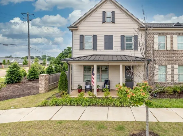 527 Armel Dr, Collierville, TN 38017
