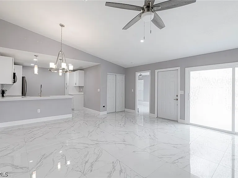 17334 Birchwood Ln — Photo 18