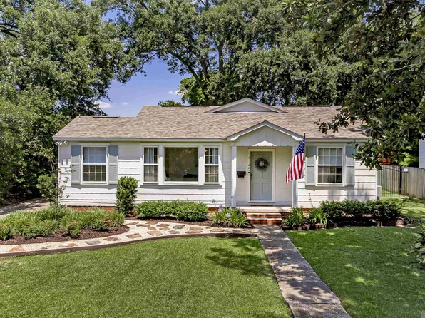 4145 Floyd Dr, Baton Rouge, LA 70808
