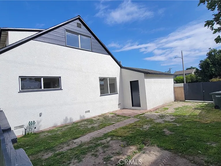 8001 Coral Bell Way — Photo 32