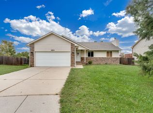 10034 E Bayley Ct, Wichita, KS 67207