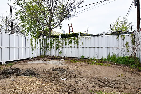 Rented by Coda Real Estate NYC | media 13