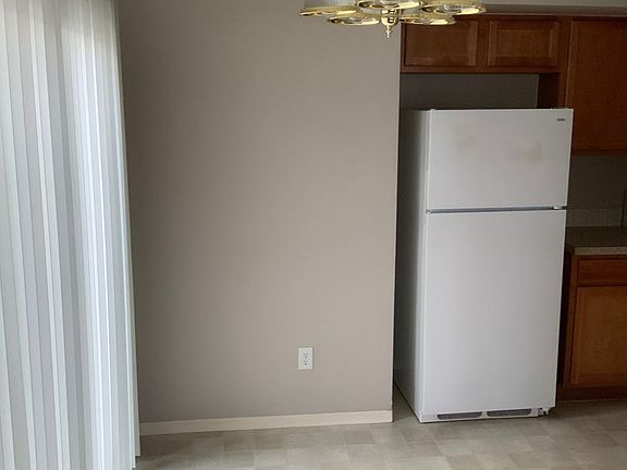 5th image of 16747 N Pamelas Ct APT 101