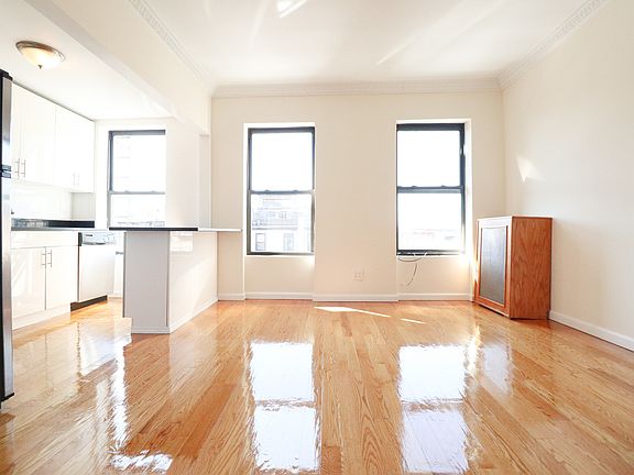 3rd image of 204 Garfield Pl #3R