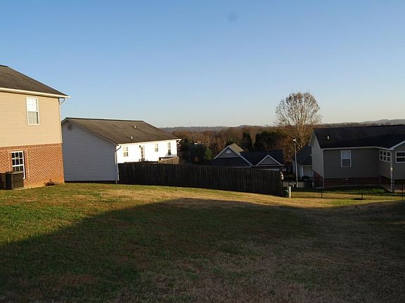 4th image of 1136 Stone Edge Dr