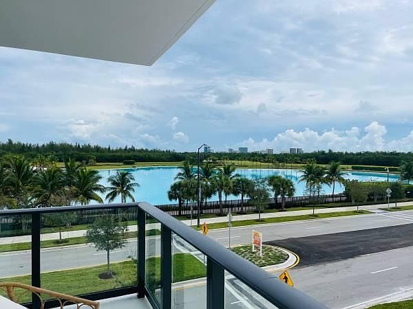 1st image of 15020 Biscayne Blvd #428