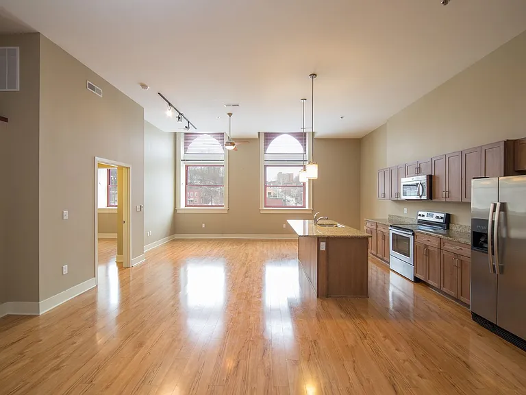 Fifth Avenue School Lofts — Photo 18