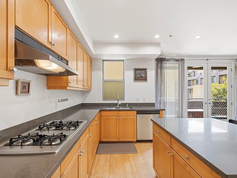 201 E Angeleno Ave #205 — Photo 18