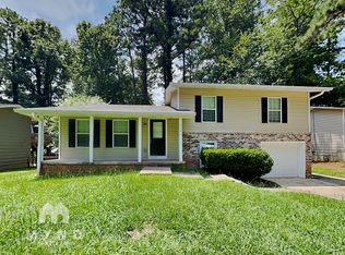 8899 Dorsey Rd, Riverdale, GA 30274