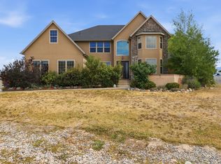 122 E Box Elder Dr, Grantsville, UT 84029