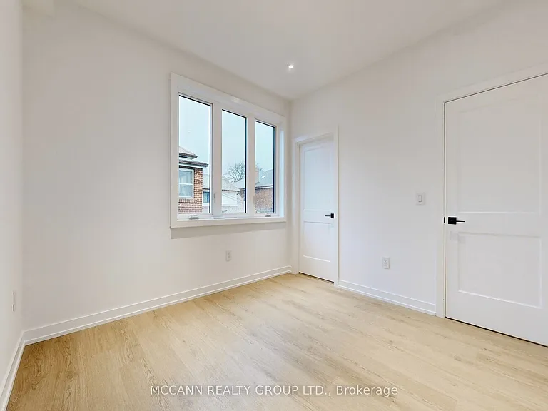 178 Atlas Ave #GARDEN — Photo 34