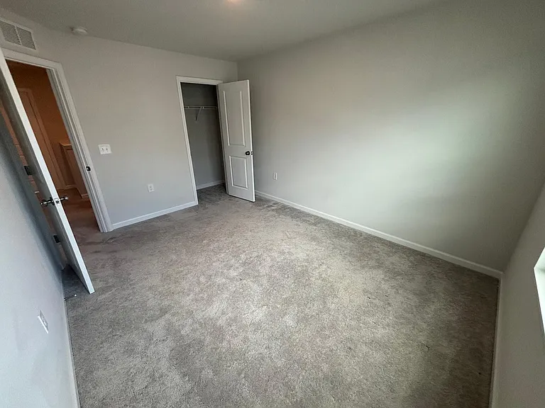 1045 Shoreside Dr — Photo 29