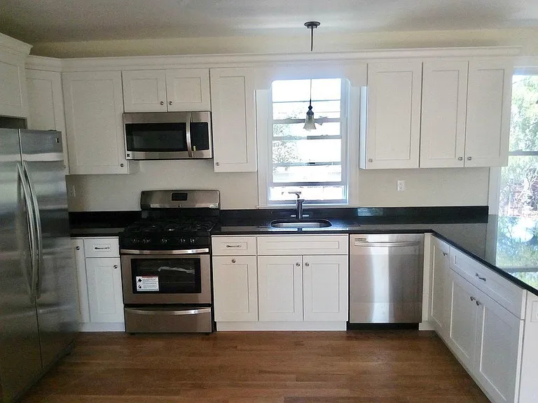 39 Millmont St — Photo 2