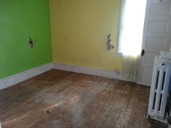 3rd image of 1237 Cranford Ave