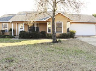 405 Juniper Dr, Crestview, FL 32536