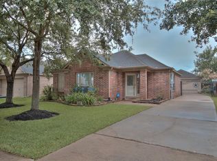 912 Schooner Cove Ln, League City, TX 77573