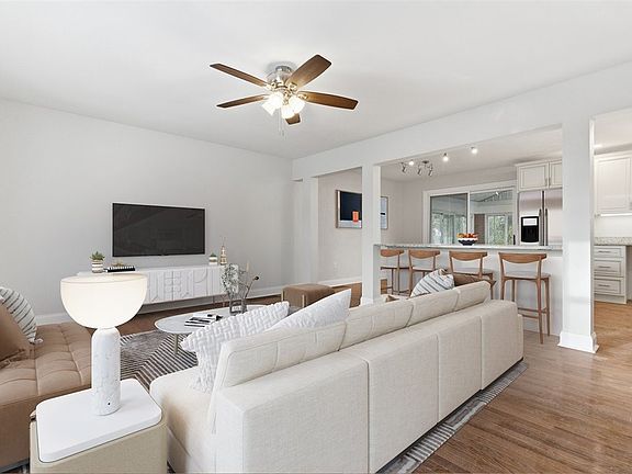 3rd image of 84 Hall Ave