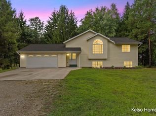 11574 Linda Ln, Gowen, MI 49326
