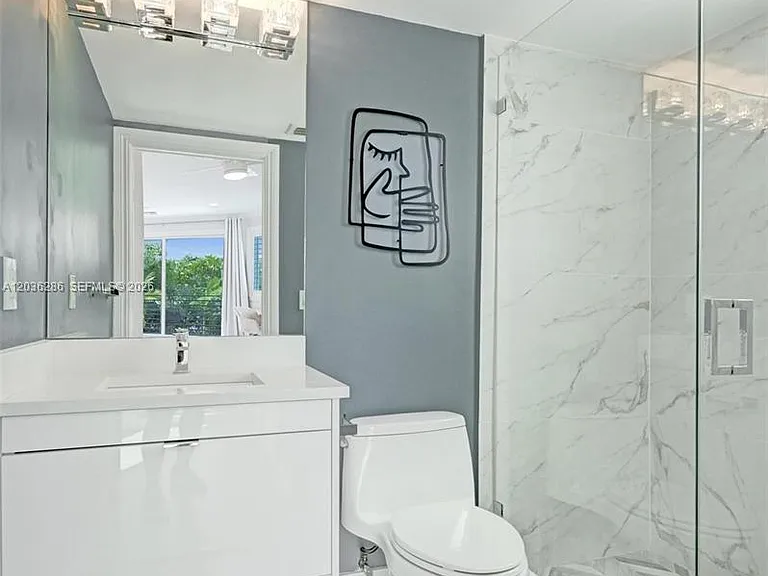 453 SW 5th Ave — Photo 64