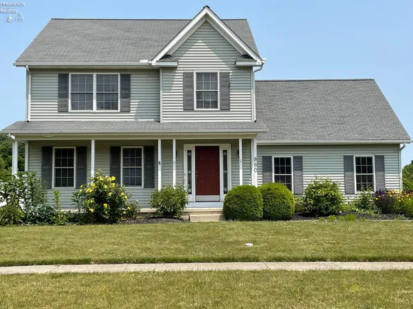 860 Bryant Dr, Vermilion, OH 44089