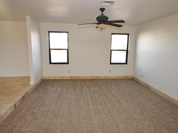 4th image of 2961 El Dorado Ave N