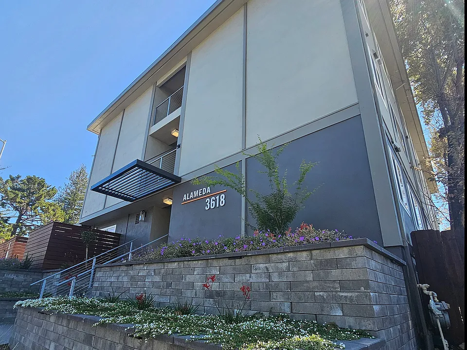 3618 Alameda Apartments