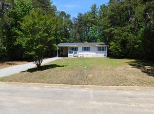 1818 Hoover St, South Boston, VA 24592