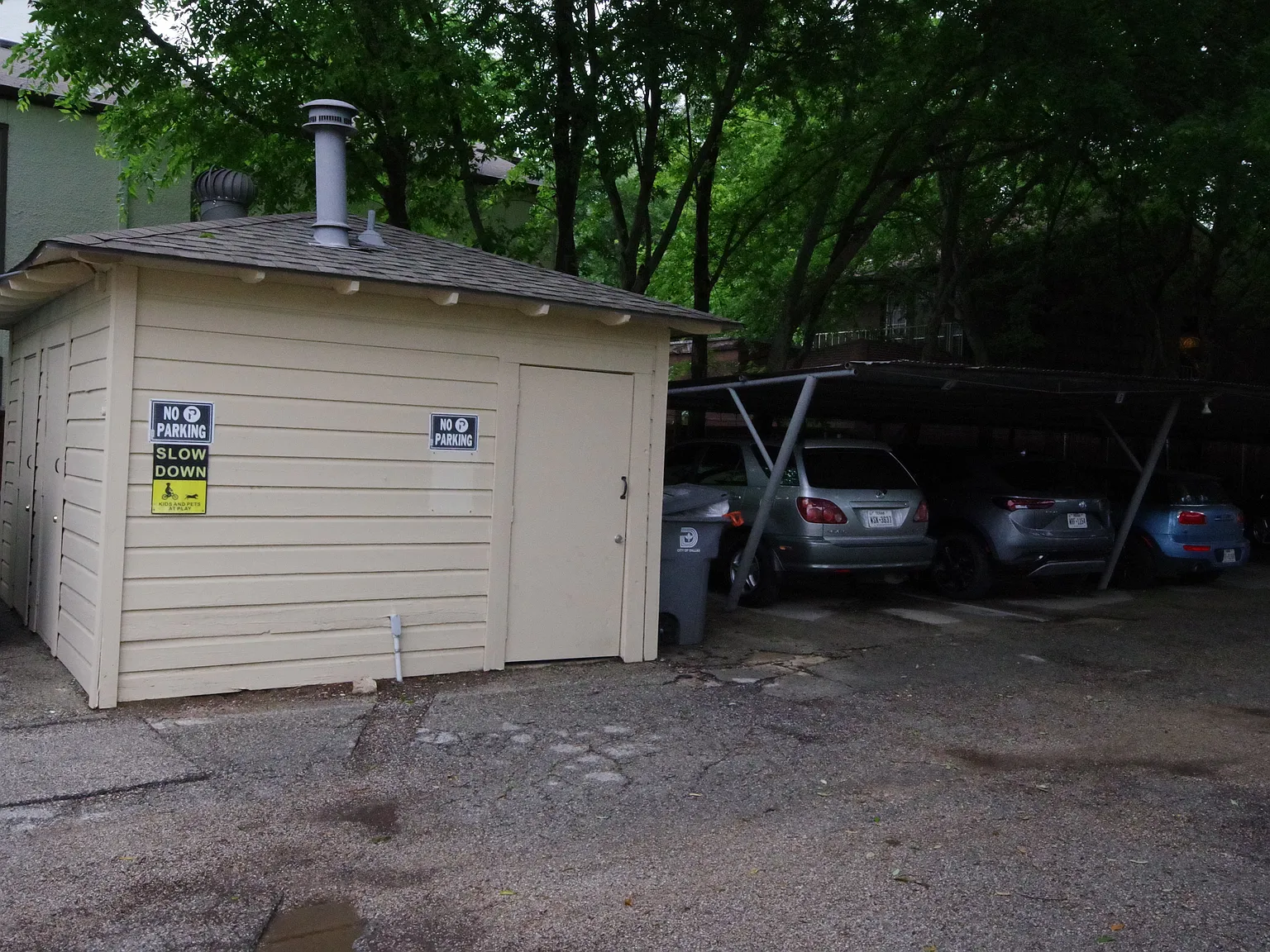 5807 McCommas Blvd — Photo 2