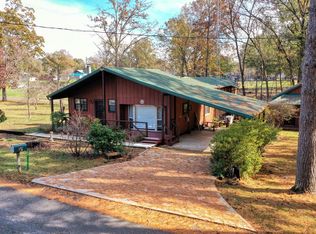 143 Crattie Dr, Springville, TN 38256