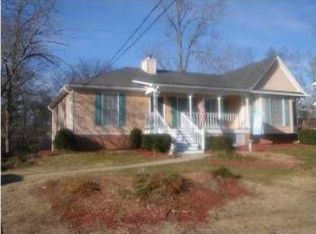 6816 Candlewood Ln, Trussville, AL 35173