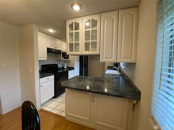 3rd image of 4415 S 360th St