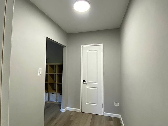 4th image of 8419 51st Ave APT 3