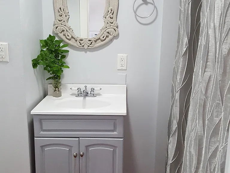 404 Forest Ave #1 — Photo 15