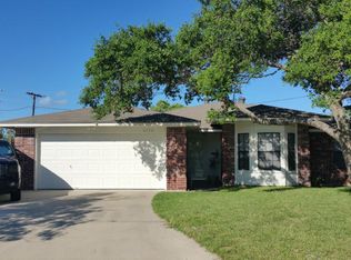 2158 Timberleaf Cir, Ingleside, TX 78362