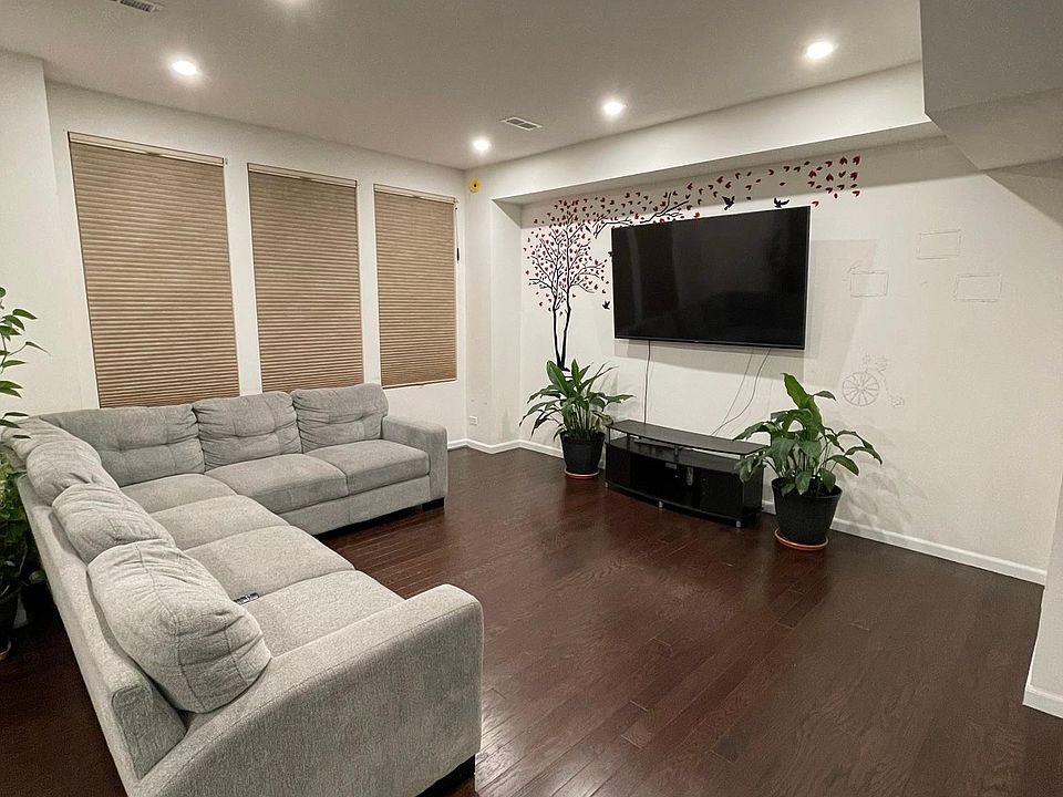 525 Watercress Dr Aurora, IL, 60504 Apartments for Rent Zillow