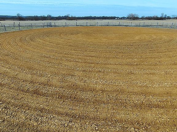 2nd image of 22395 Wilson Rd