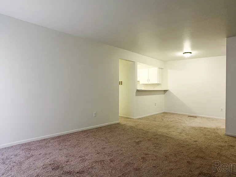 LaFonda Apartments — Photo 42
