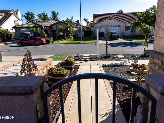 5th image of 1431 W Avola Ave